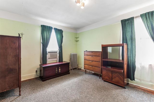 46-27 Robinson Street, Flushing, NY 11355