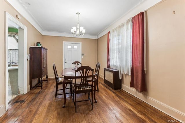 46-27 Robinson Street, Flushing, NY 11355