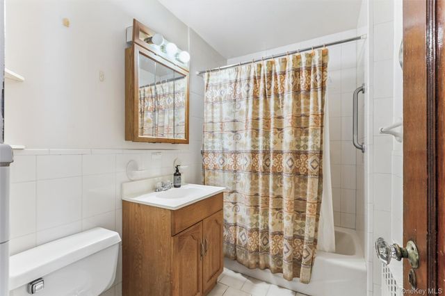 46-27 Robinson Street, Flushing, NY 11355