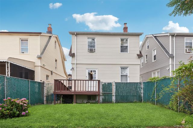 46-27 Robinson Street, Flushing, NY 11355
