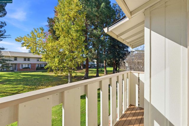 1804 Wildbrook Ct C, Concord, CA 94521