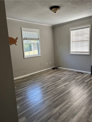 6043 7 Highway, Harrison, AR 72601