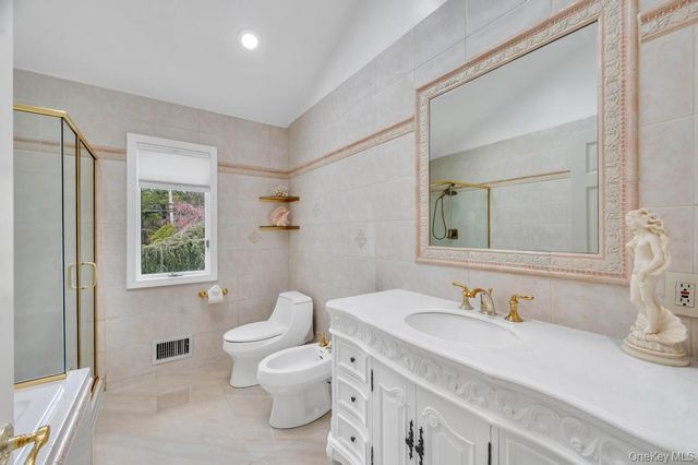 65 Pine Hill Lane, Dix Hills, NY 11746
