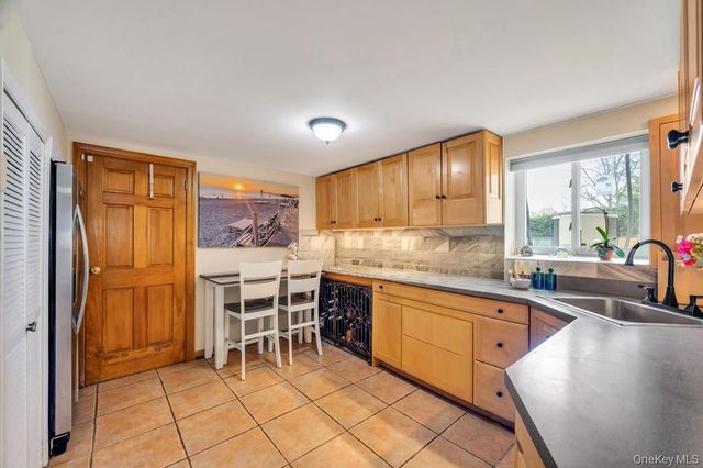 65 Pine Hill Lane, Dix Hills, NY 11746
