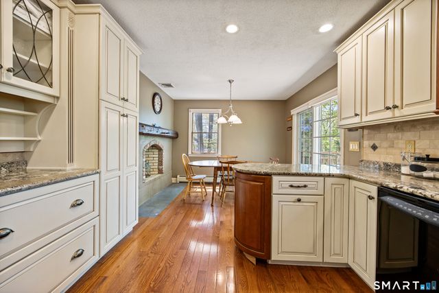 94 Bayberry Drive, Thomaston, CT 06787