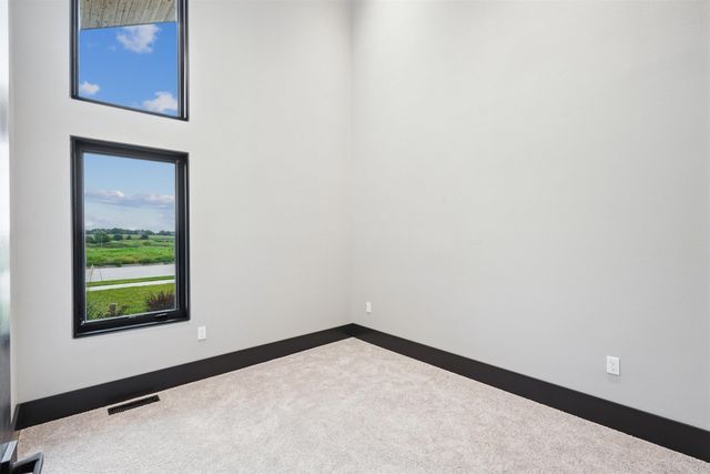 4012 Keagles Crossing, Cedar Falls, IA 50613