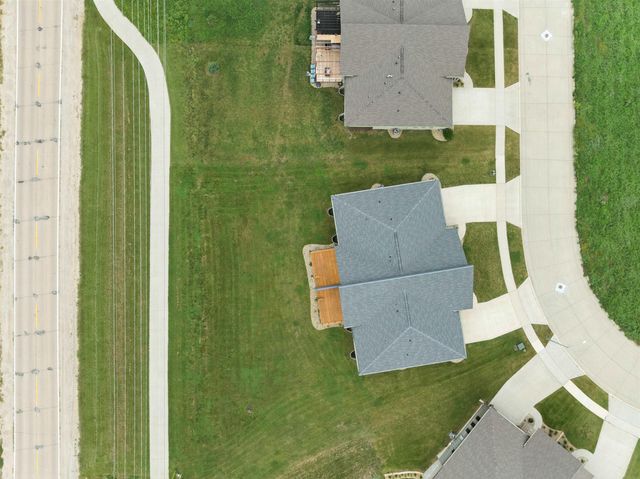 4012 Keagles Crossing, Cedar Falls, IA 50613