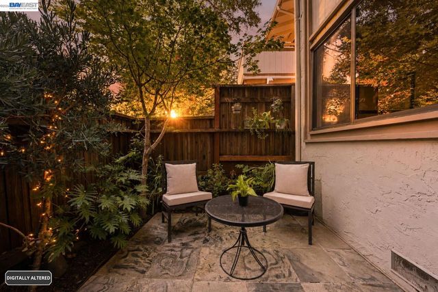20720 4Th St 3, Saratoga, CA 95070