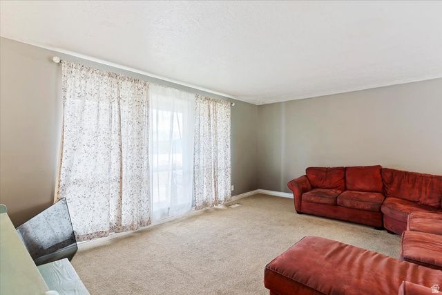 5161 S 1275 W, Riverdale, UT 84405