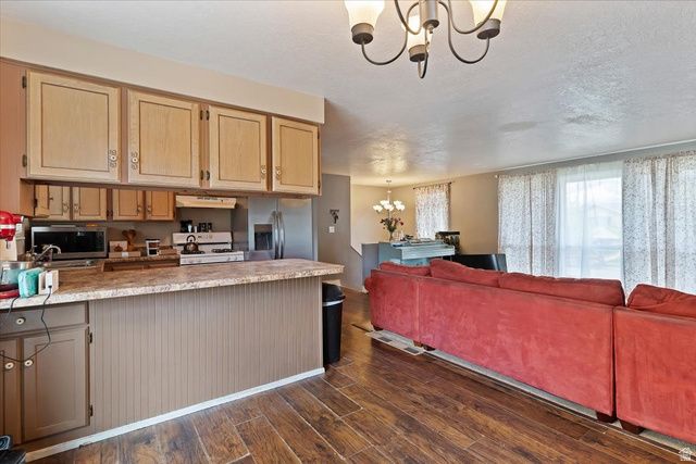 5161 S 1275 W, Riverdale, UT 84405
