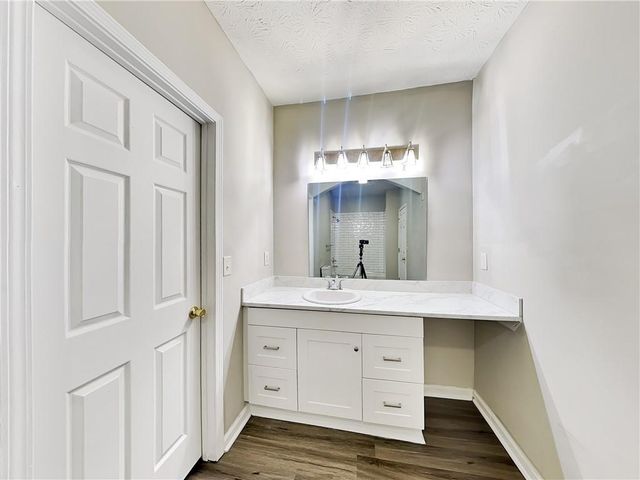 2112 Fairway SE Court Apt A, Conyers, GA 30013