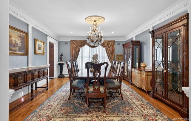 301 Berry Hill Road, Oyster Bay Cove, NY 11791