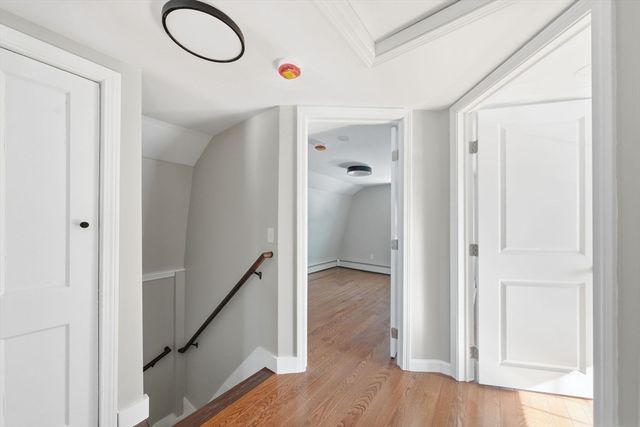 11 Boylston St, Acushnet, MA 02743