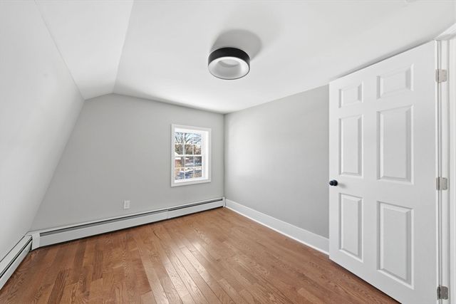 11 Boylston St, Acushnet, MA 02743