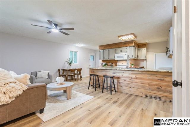 1301 Bryan Avenue, Bellevue, NE 68005