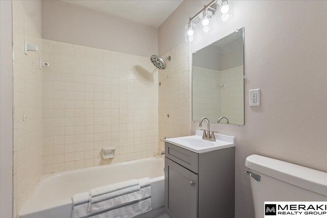 1301 Bryan Avenue, Bellevue, NE 68005