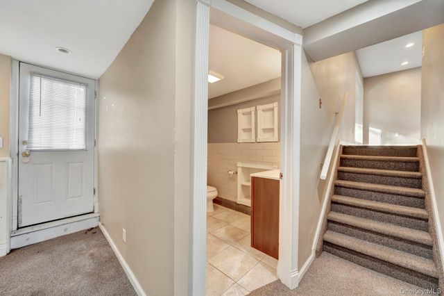 266 Ronkonkoma Avenue, Ronkonkoma, NY 11779