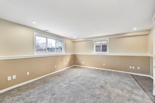 266 Ronkonkoma Avenue, Ronkonkoma, NY 11779