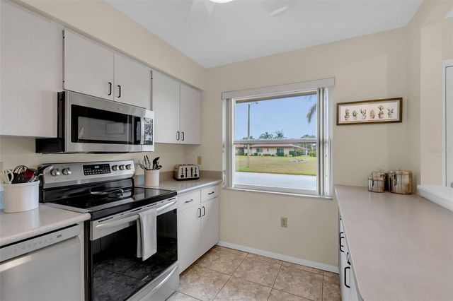 3215 MERCER ROAD, Bradenton, FL 34207