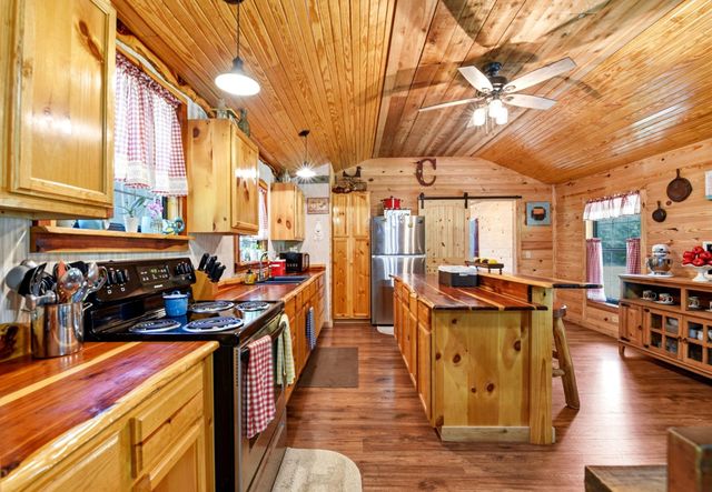 27160 Highway 146 N, Cleveland, TX 77327