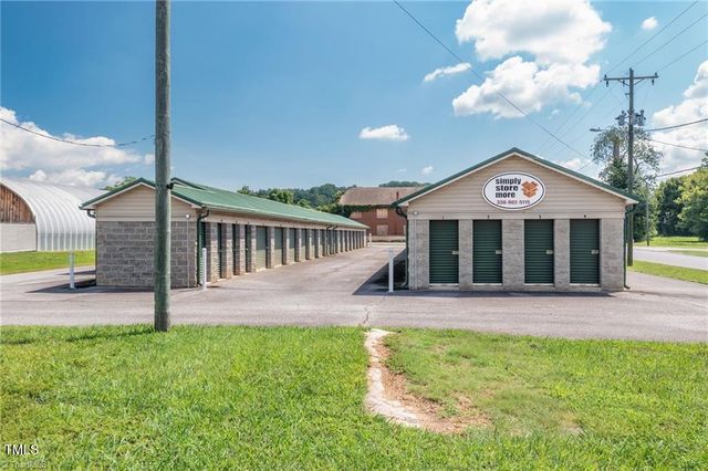 122 Cleveland Street, North Wilkesboro, NC 28659