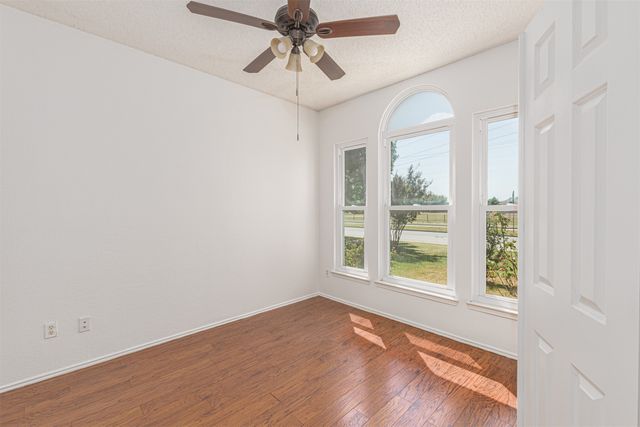 1403 E Brown Street, Wylie, TX 75098