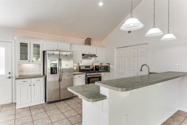 11624 Moran Road, Azle, TX 76020