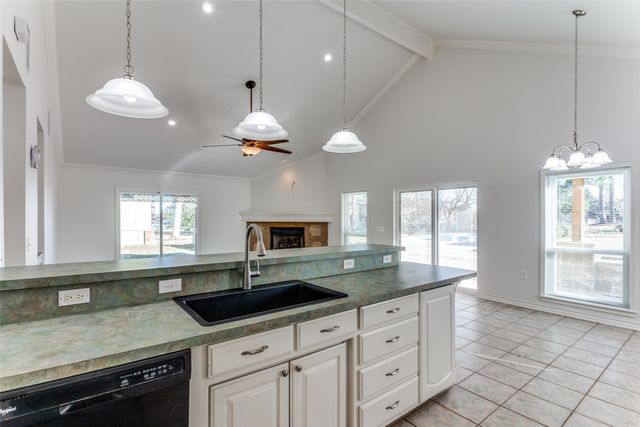 11624 Moran Road, Azle, TX 76020