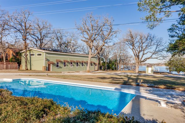 11624 Moran Road, Azle, TX 76020