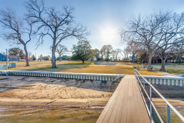 11624 Moran Road, Azle, TX 76020