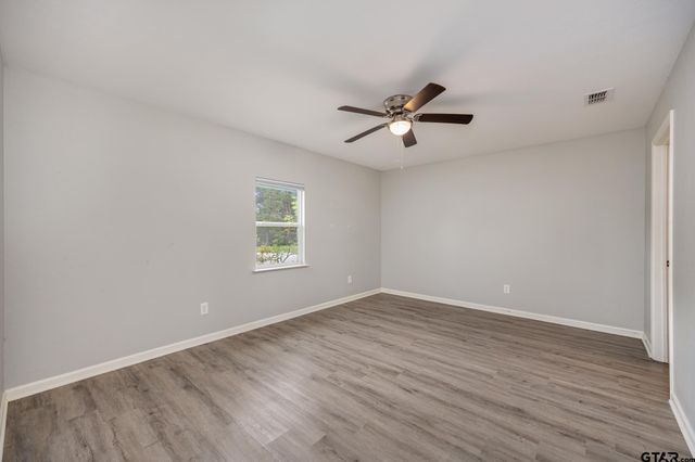 427 Garrett Circle, Winona, TX 75792