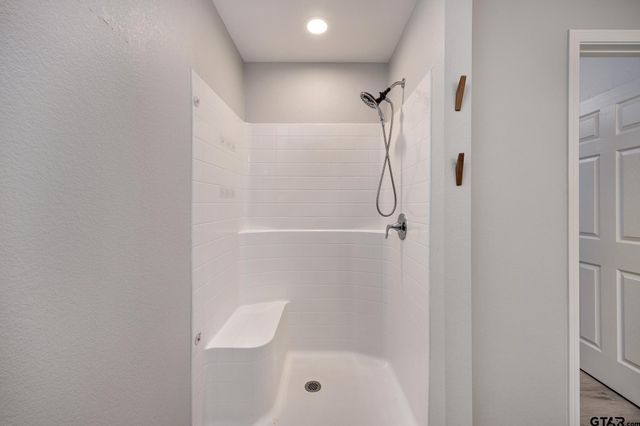 427 Garrett Circle, Winona, TX 75792