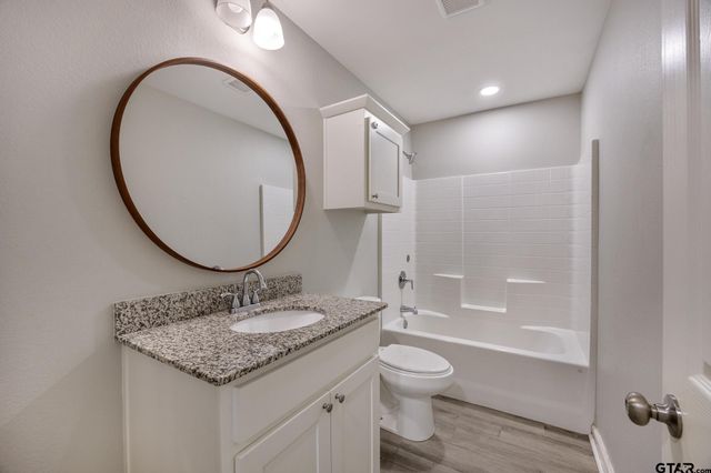 427 Garrett Circle, Winona, TX 75792