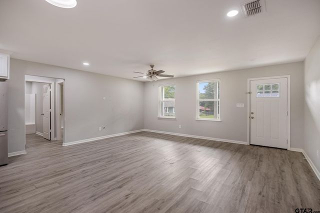 427 Garrett Circle, Winona, TX 75792