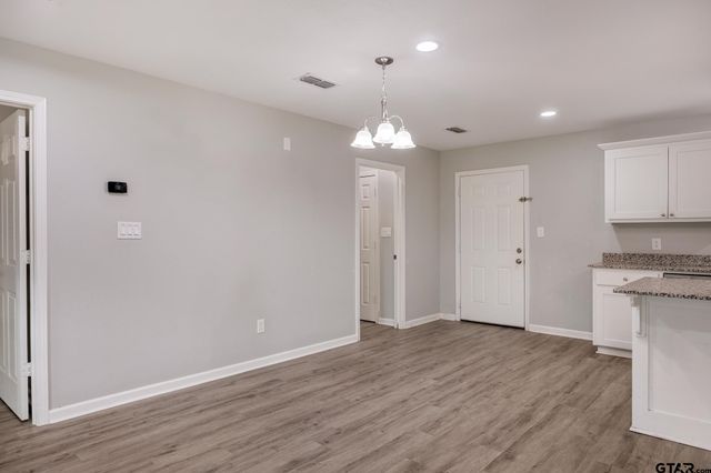 427 Garrett Circle, Winona, TX 75792