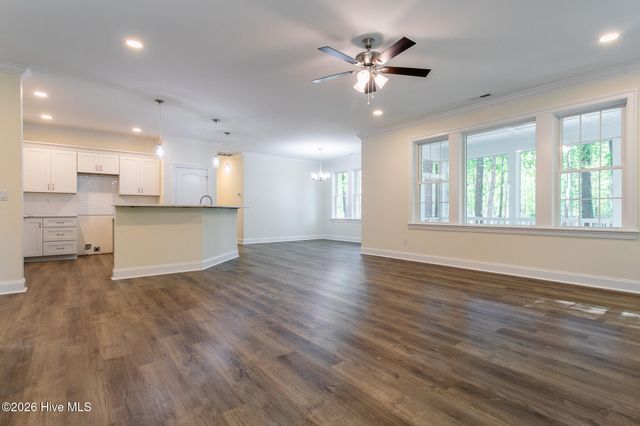 111 Chatooga Court E, Hertford, NC 27944