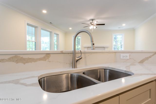 111 Chatooga Court E, Hertford, NC 27944