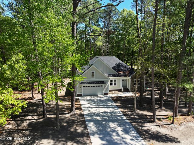 111 Chatooga Court E, Hertford, NC 27944