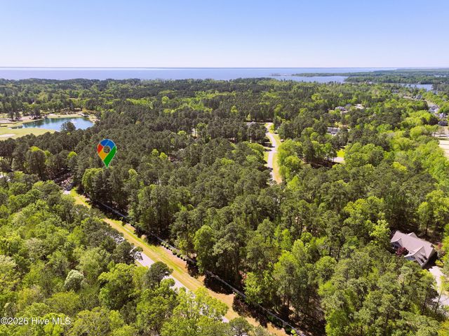 111 Chatooga Court E, Hertford, NC 27944