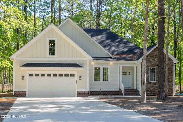 111 Chatooga Court E, Hertford, NC 27944