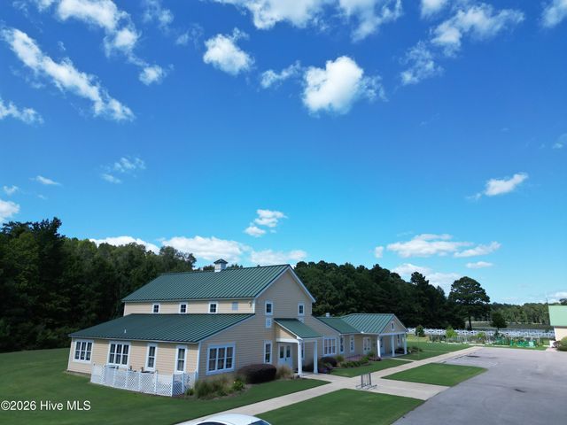 111 Chatooga Court E, Hertford, NC 27944