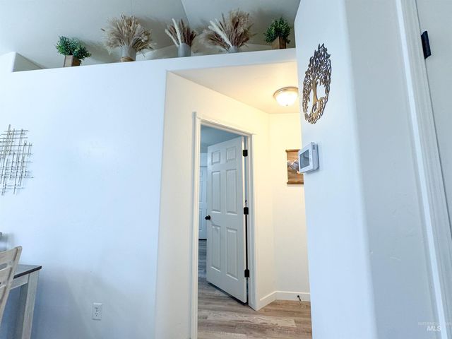 1006 E 21st Ave, Jerome, ID 83338