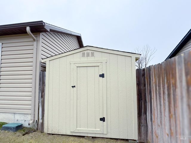 1006 E 21st Ave, Jerome, ID 83338