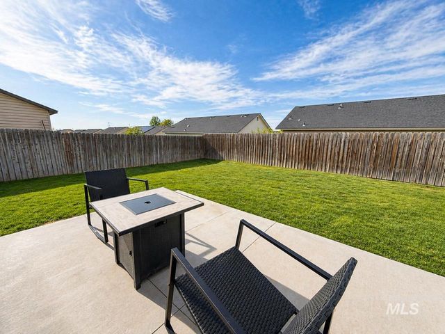 1006 E 21st Ave, Jerome, ID 83338