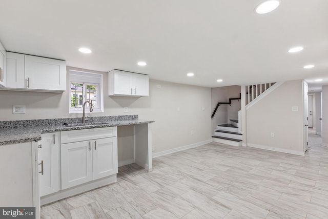 915 EASTERN AVE NE, Capitol Heights, MD 20743