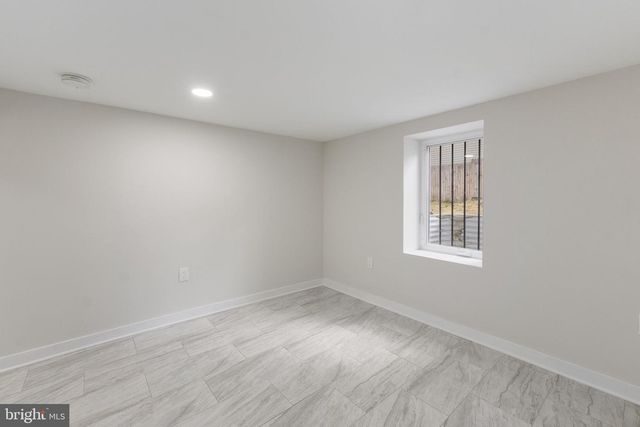 915 EASTERN AVE NE, Capitol Heights, MD 20743