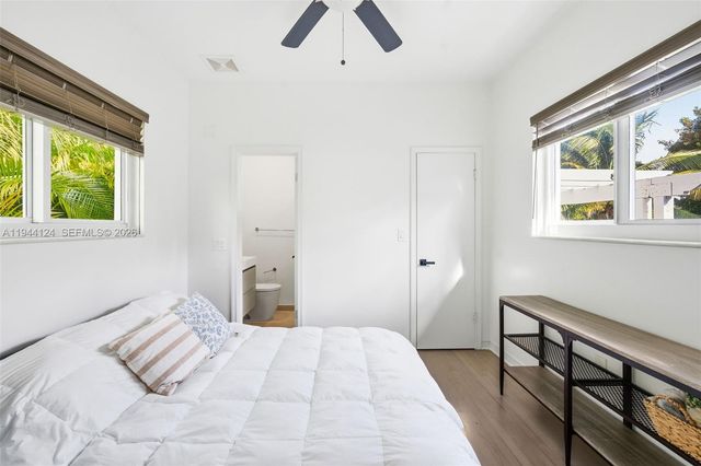 950 S Shore Dr, Miami Beach, FL 33141