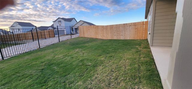 2333 Moon Tower TRL, Leander, TX 78641