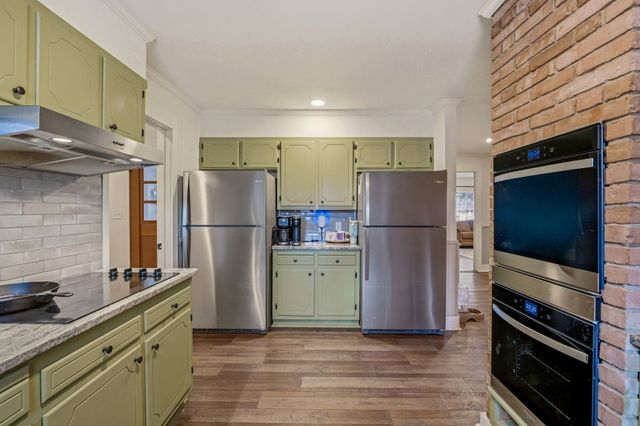 980 N Harbin Drive, Stephenville, TX 76401