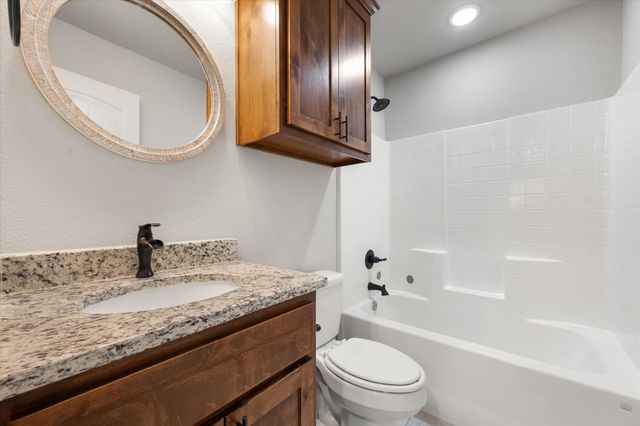 2514 San Gabriel Drive, Granbury, TX 76048